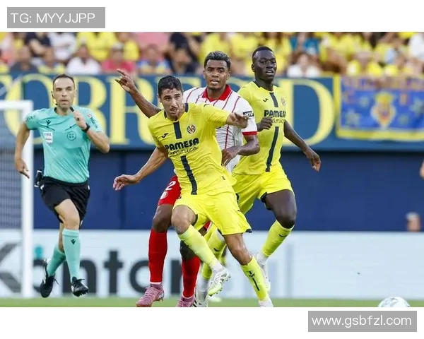 西甲激战：多特蒙德与本菲卡平局红牌事件引发全场热议