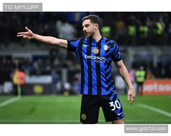 国王杯激战国米与尤文图斯握手言和绝杀瞬间引发全场热议 国王杯激战国米与尤文图斯握手言和绝杀瞬间引发全场热议